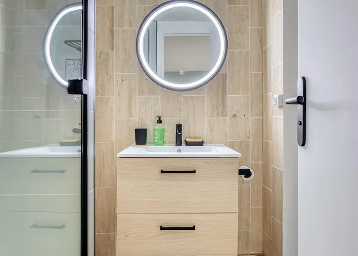 Daire Le Monet Joli Vue Cathedrale !