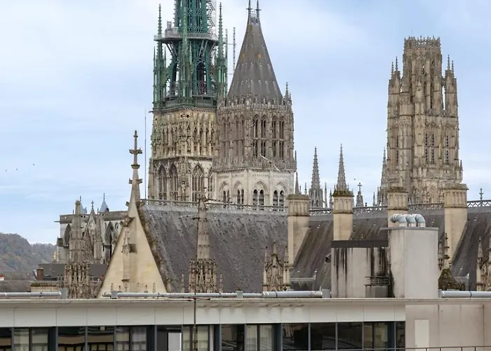 Le Monet Joli Vue Cathedrale ! Daire